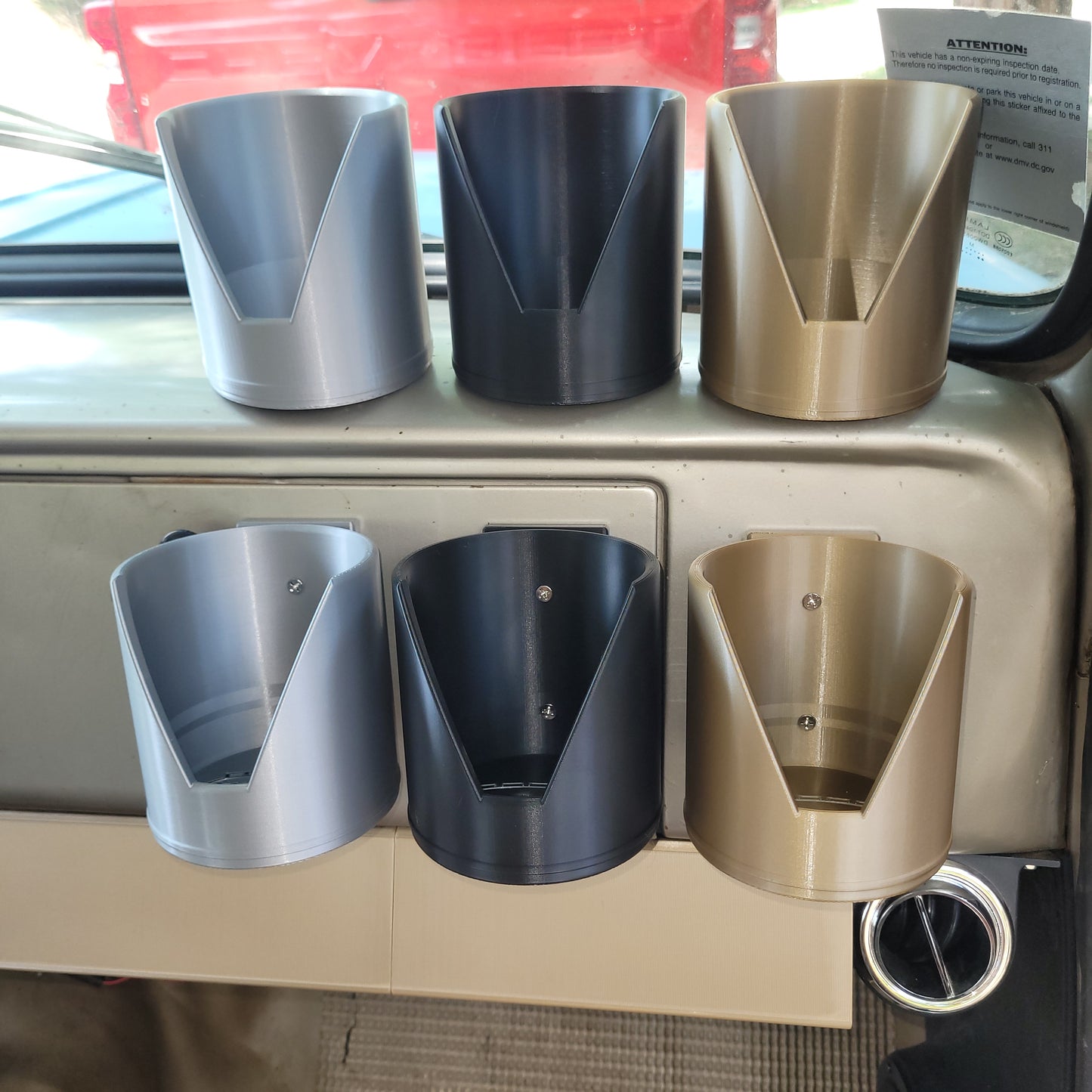 Grabby 2.0 - Magnetic Cup Holder & Console